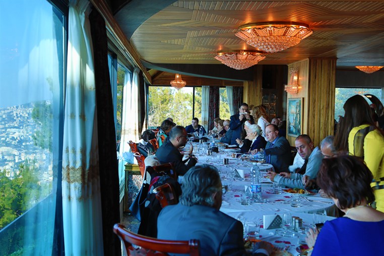 Sunday Buffet at Bay Lodge